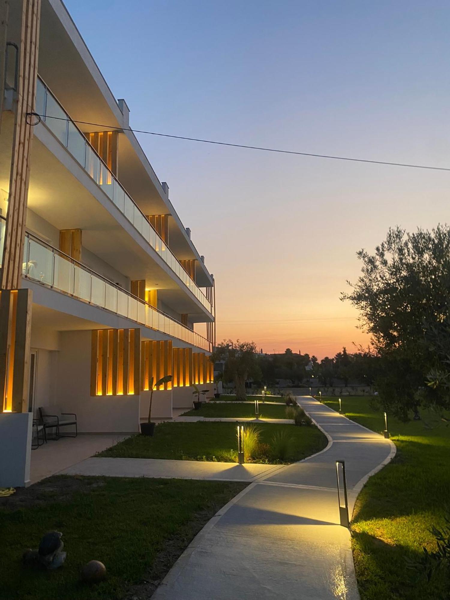 Asterias Premium Holiday Apartments 페프코초리 외부 사진