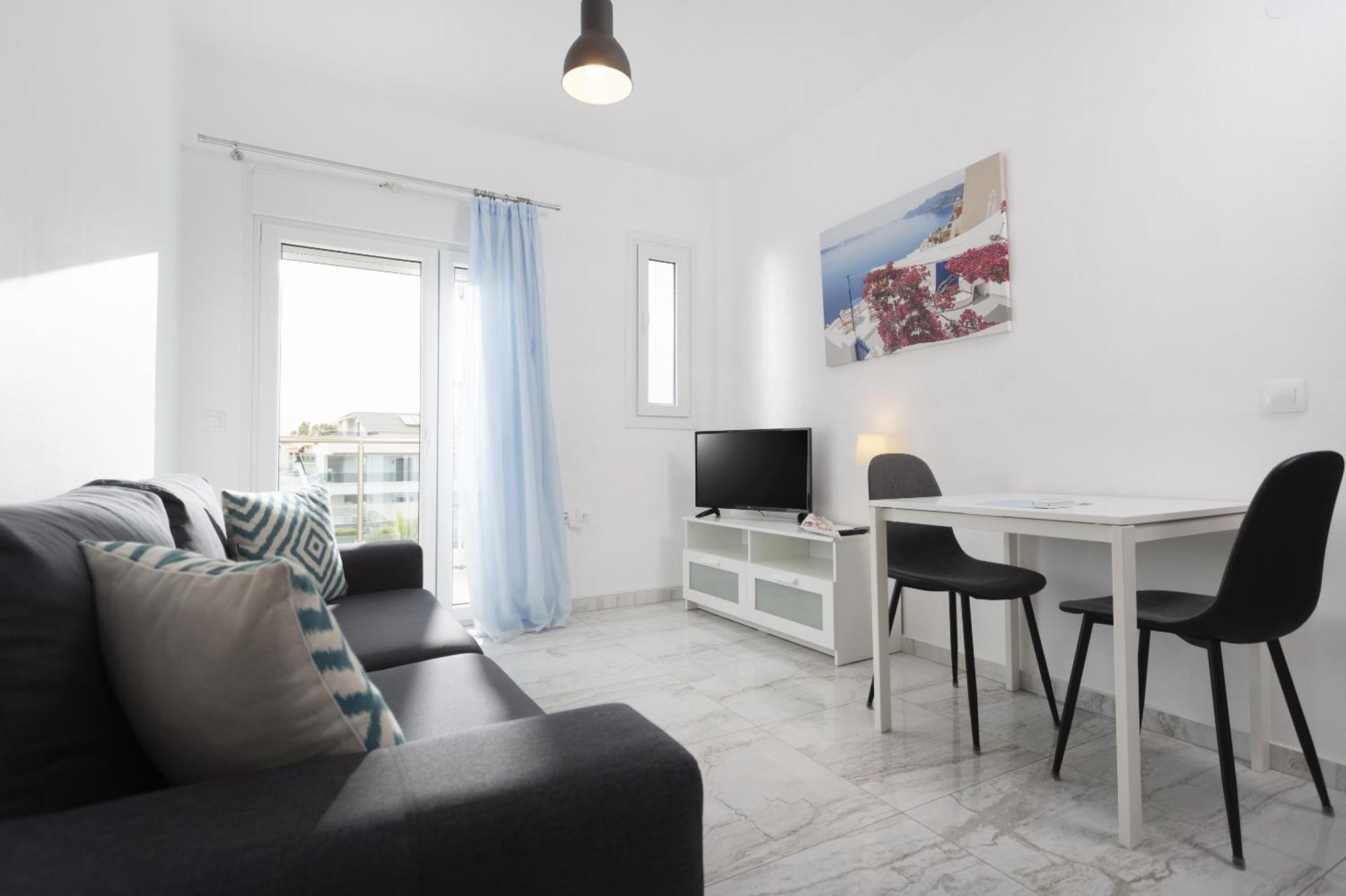 Asterias Premium Holiday Apartments 페프코초리 외부 사진